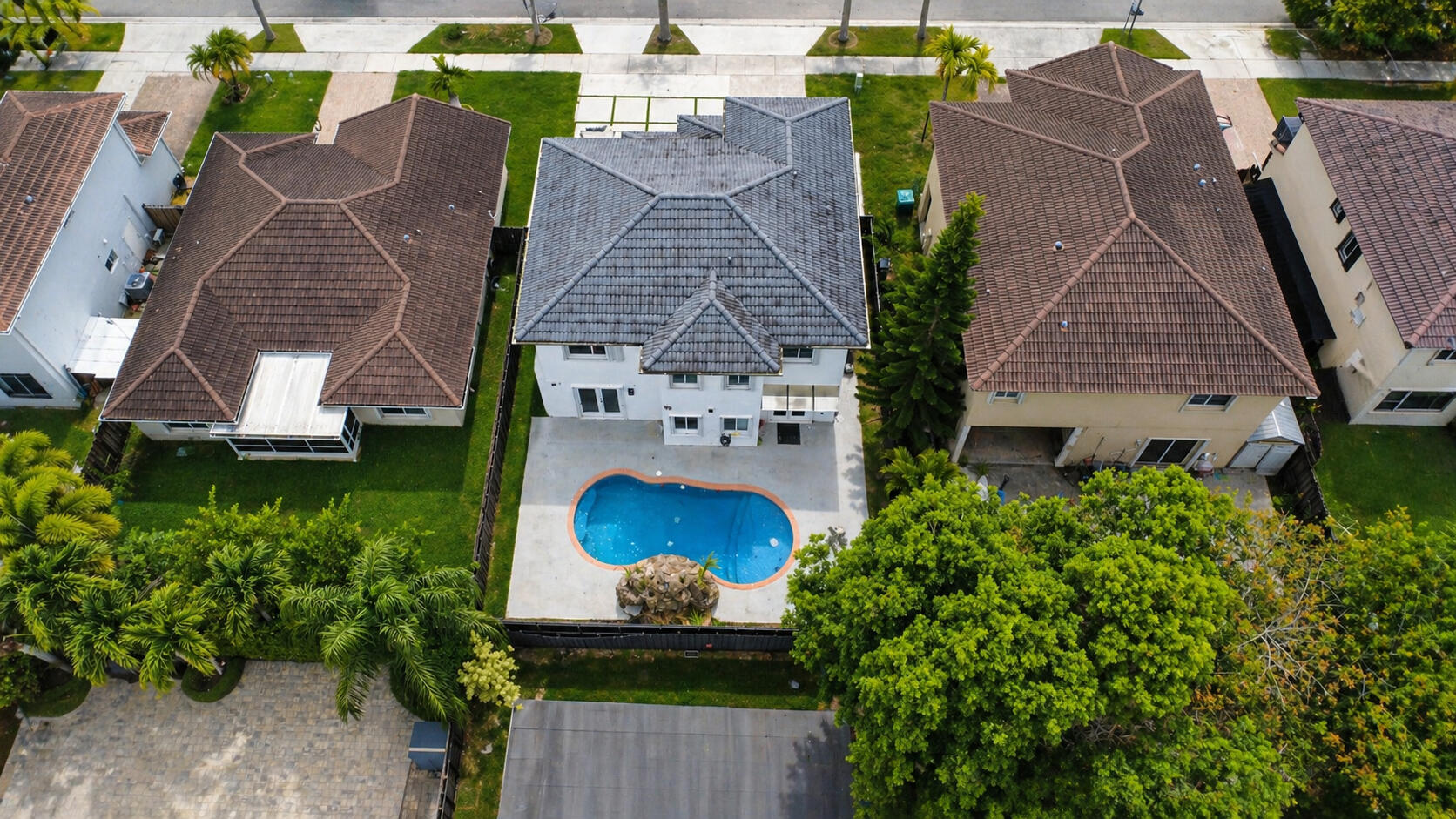 14455 Southwest 158th Path Miami, FL 33196 - Photo 3 of 32 1000021406