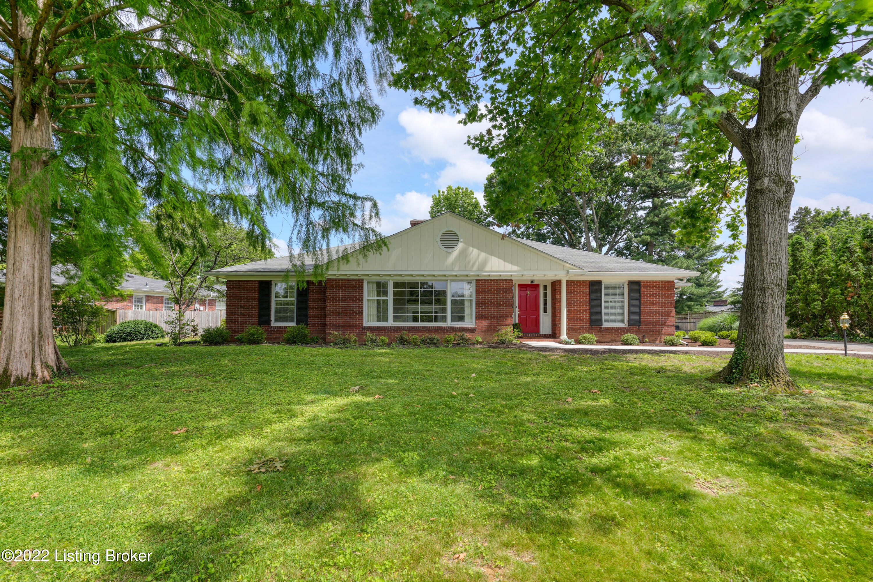 510 Ridgewood Road Louisville, KY 40207 - Photo 1 of 42 065 - 20210602 708743