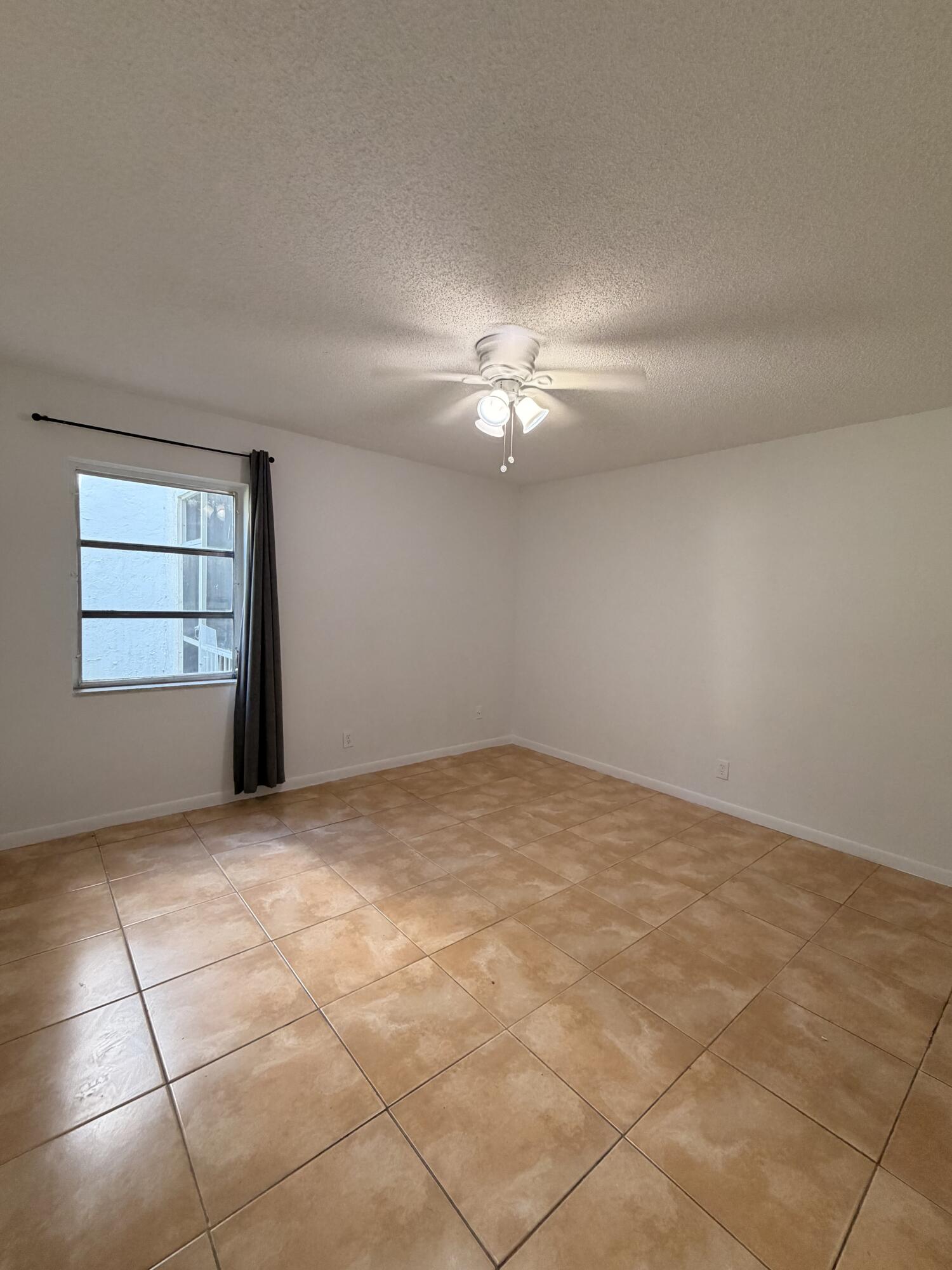 618 Northwest 13th Street, Unit 110 Boca Raton, FL 33486 - Photo 17 of 21 IMG_1802