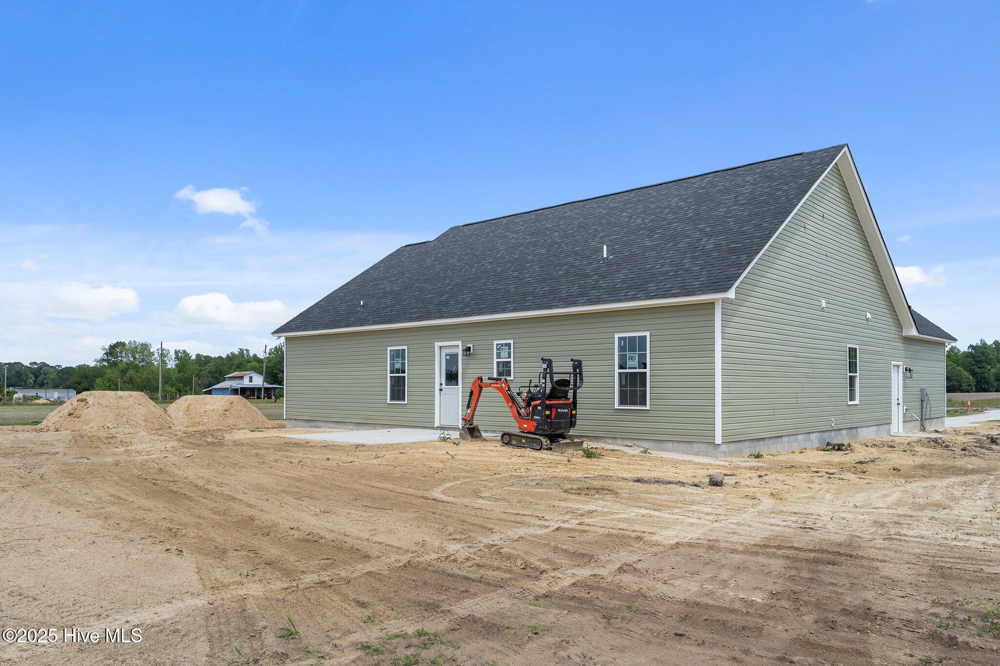 223 Wagon Ford Road Beulaville, NC 28518 - Photo 26 of 37 33-web-or-mls-07