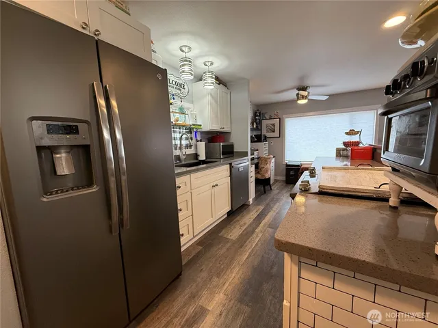 $150,000 | 9111 66th Avenue Northwest, Unit 126, Gig Harbor, WA 98332