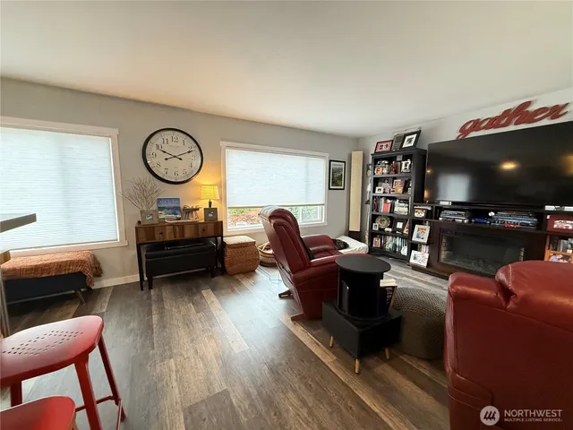 $150,000 | 9111 66th Avenue Northwest, Unit 126, Gig Harbor, WA 98332