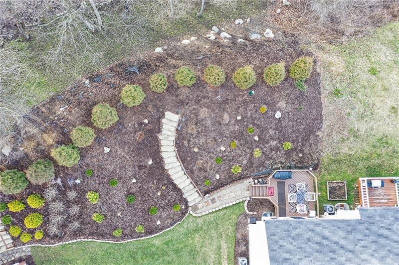 32 Truman Circle McKees Rocks, PA 15136 - Photo 24 of 25