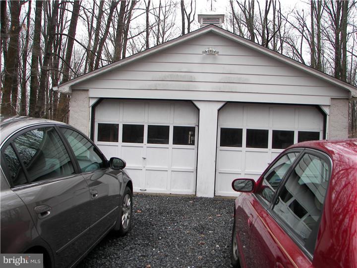 1986 Deep Creek Road Perkiomenville, PA 18074 - Photo 8 of 12 Gallery Image 8