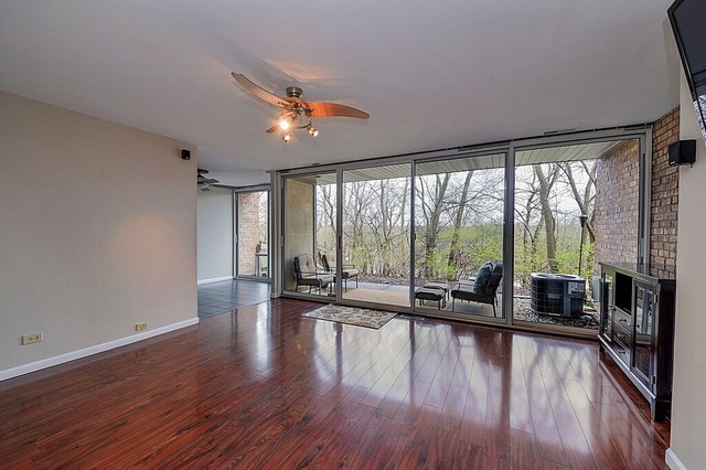 5904 Forest View Road, Unit 1F Lisle, IL 60532 - Photo 2 of 12