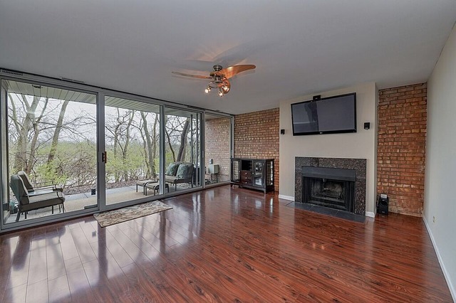 5904 Forest View Road, Unit 1F Lisle, IL 60532 - Photo 3 of 12