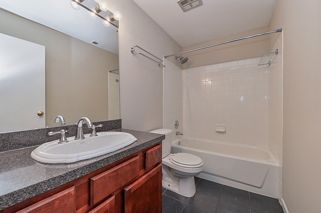 5904 Forest View Road, Unit 1F Lisle, IL 60532 - Photo 10 of 12