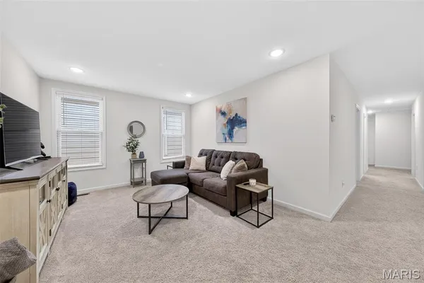 $599,900 | 1072 Dyess Way, St. Charles, MO 63301