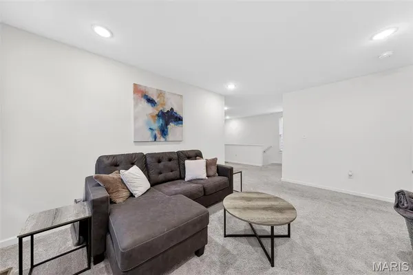 $599,900 | 1072 Dyess Way, St. Charles, MO 63301