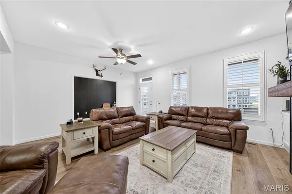 $599,900 | 1072 Dyess Way, St. Charles, MO 63301