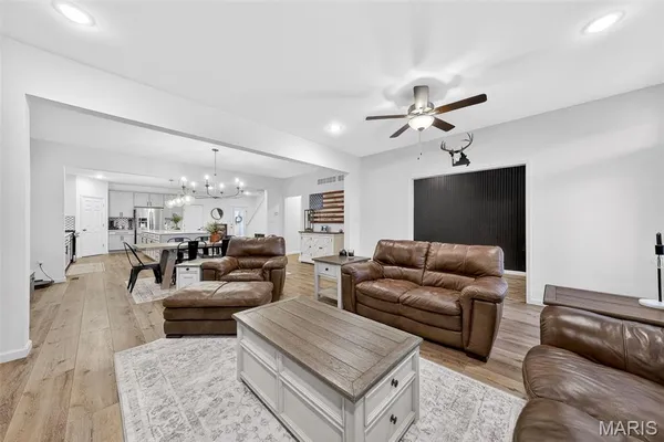 $599,900 | 1072 Dyess Way, St. Charles, MO 63301