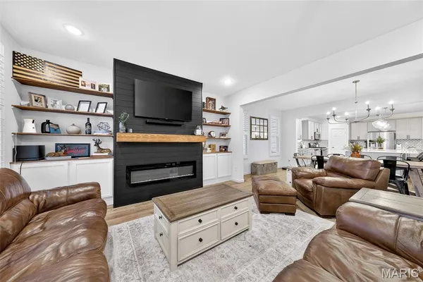 $599,900 | 1072 Dyess Way, St. Charles, MO 63301