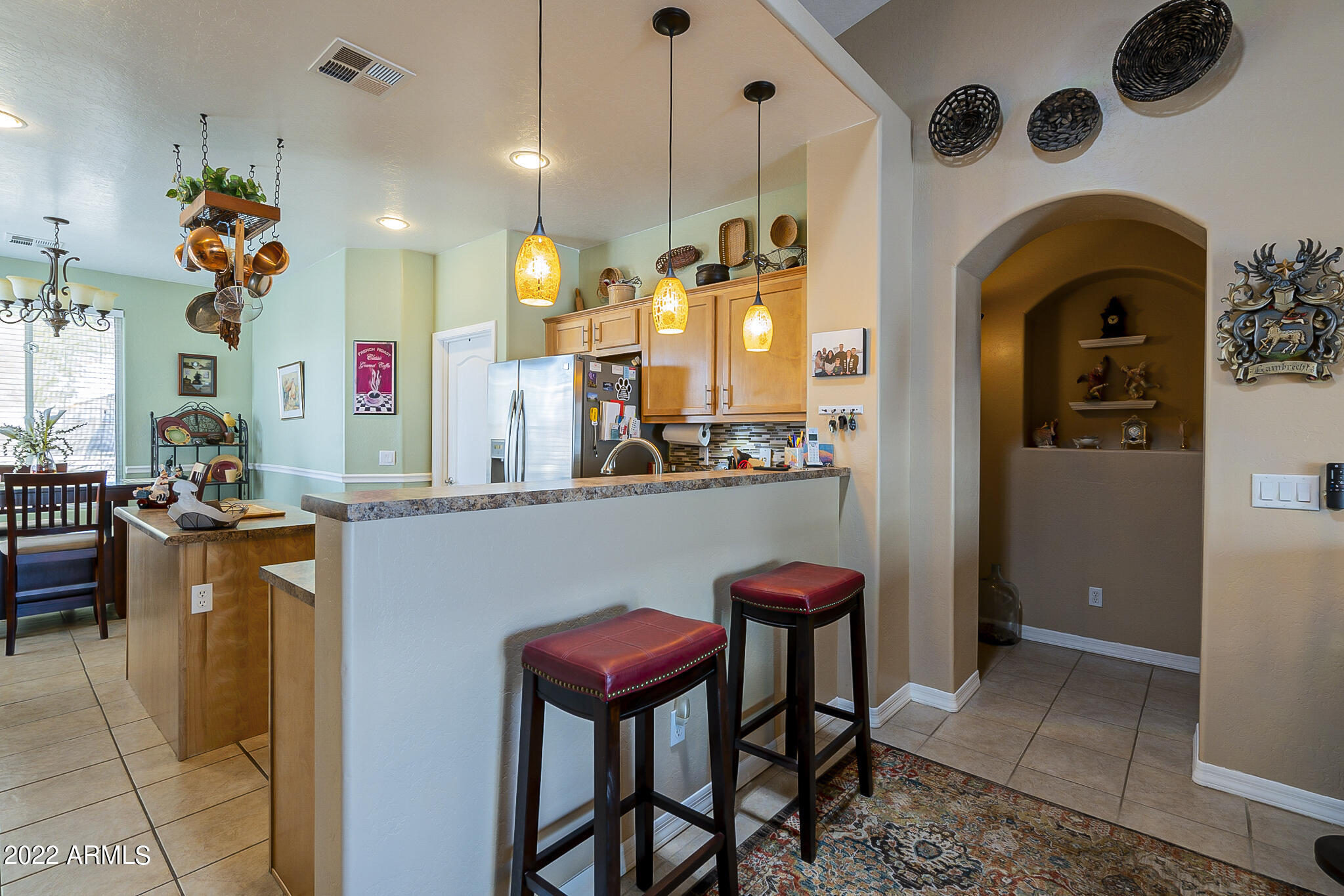 14864 South Redondo Road Arizona City, AZ 85123 - Photo 9 of 37 Kitchen bar
