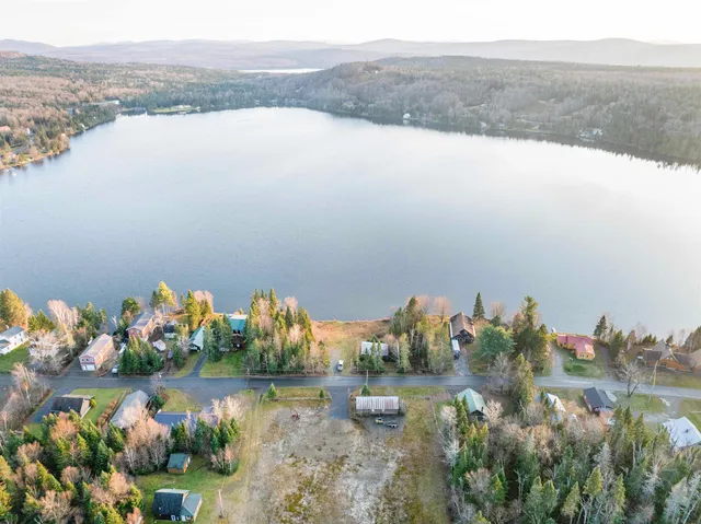 $304,900 | 432 Beach Road, Pittsburg, NH 03592