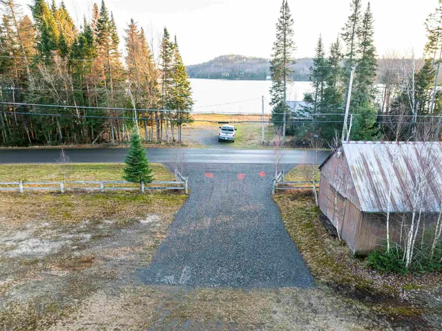 $304,900 | 432 Beach Road, Pittsburg, NH 03592