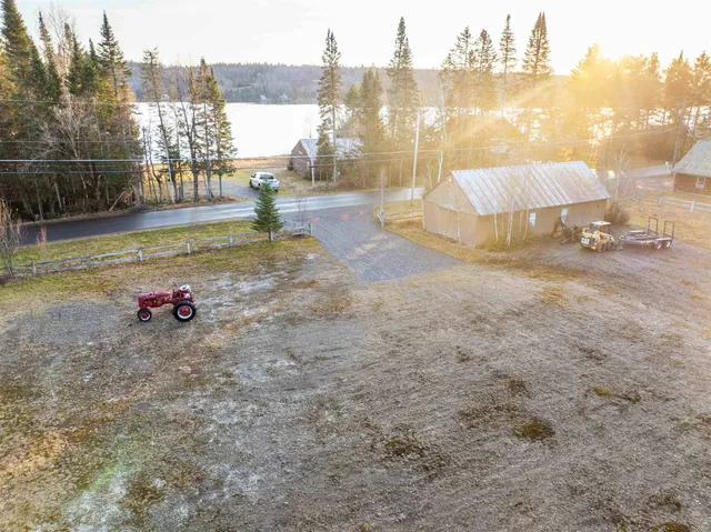 $304,900 | 432 Beach Road, Pittsburg, NH 03592