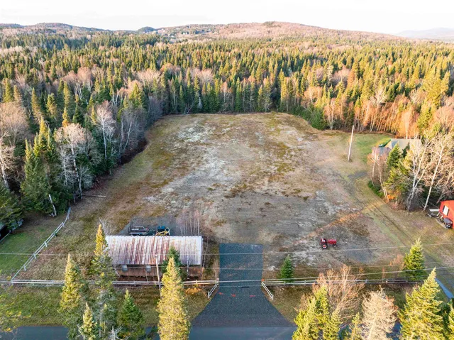 $304,900 | 432 Beach Road, Pittsburg, NH 03592