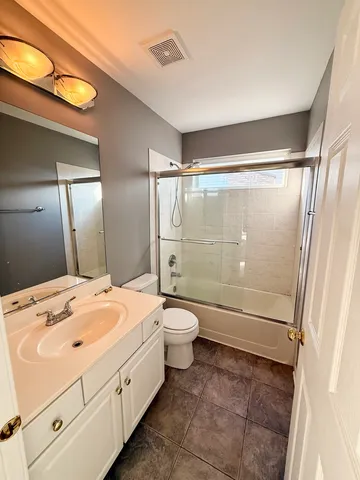 $649,000 | 2732 Flagstone Circle, Naperville, IL 60564