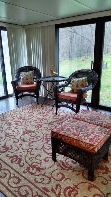 211 Woodside Road Pittsburgh, PA 15221 - Photo 10 of 13 Gallery Image 10