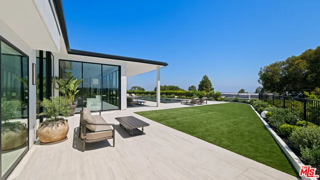 $95,000 | 365 Trousdale Place, Beverly Hills, CA 90210