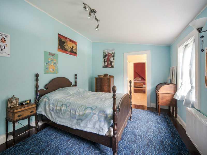 206 Sligo Road Yarmouth, ME 04096 - Photo 20 of 30 Bedroom.