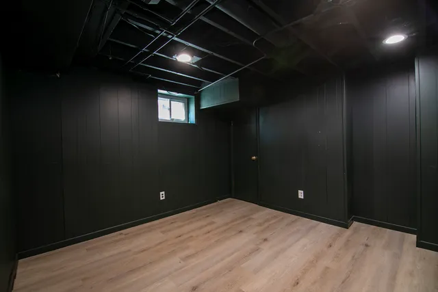 a view of empty room