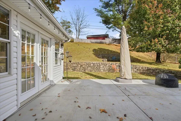 $347,000 | 3307 Longhorn Road, Roanoke, VA 24018