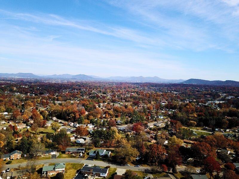 3307 Longhorn Road Roanoke, VA 24018 - Photo 53 of 53 1