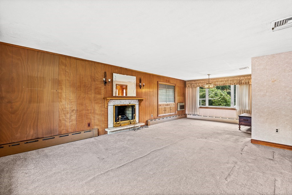 4 Lillian Road Lexington, MA 02420 - Photo 11 of 40 Gallery Image 11