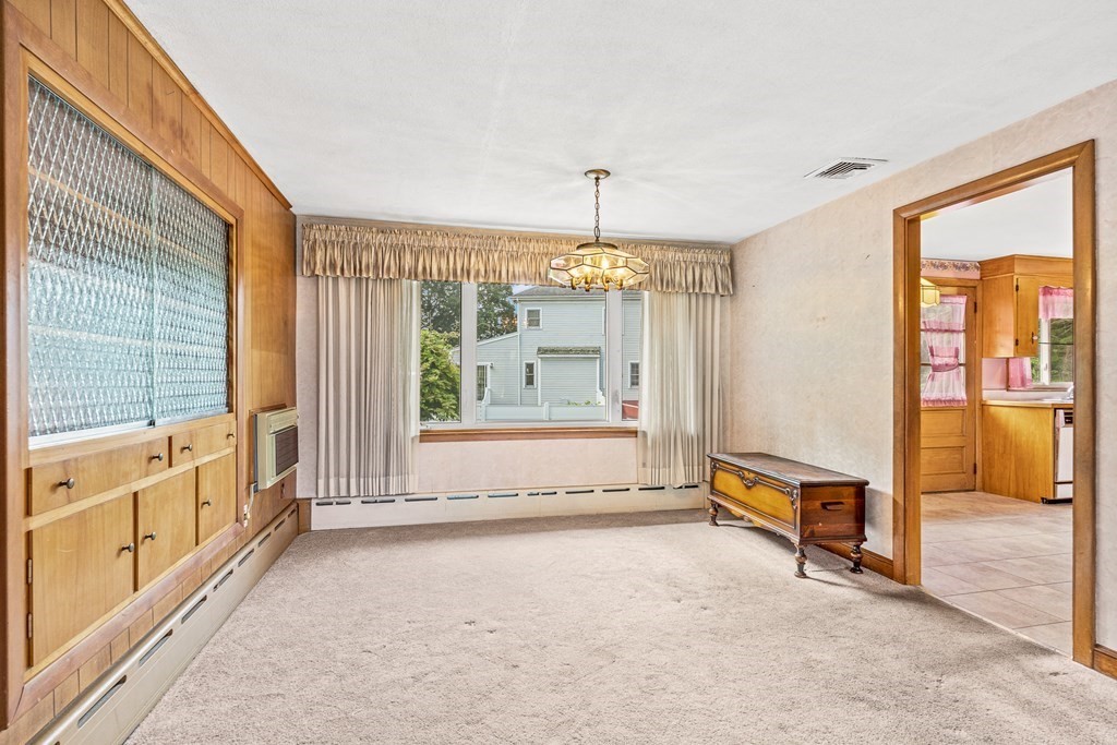 4 Lillian Road Lexington, MA 02420 - Photo 13 of 40 Gallery Image 13