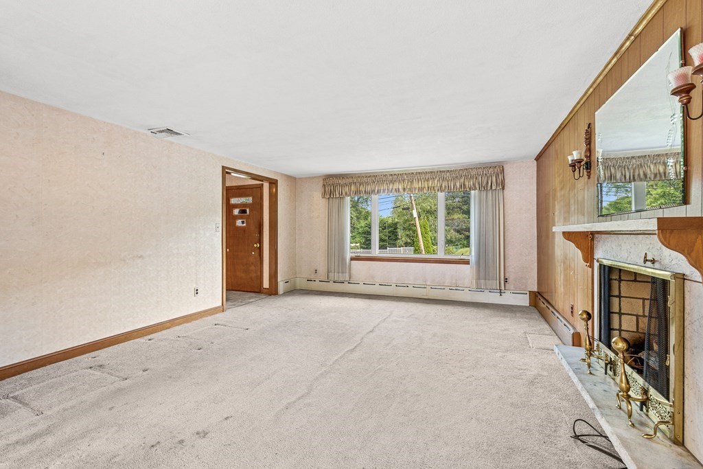 4 Lillian Road Lexington, MA 02420 - Photo 16 of 40 Gallery Image 16