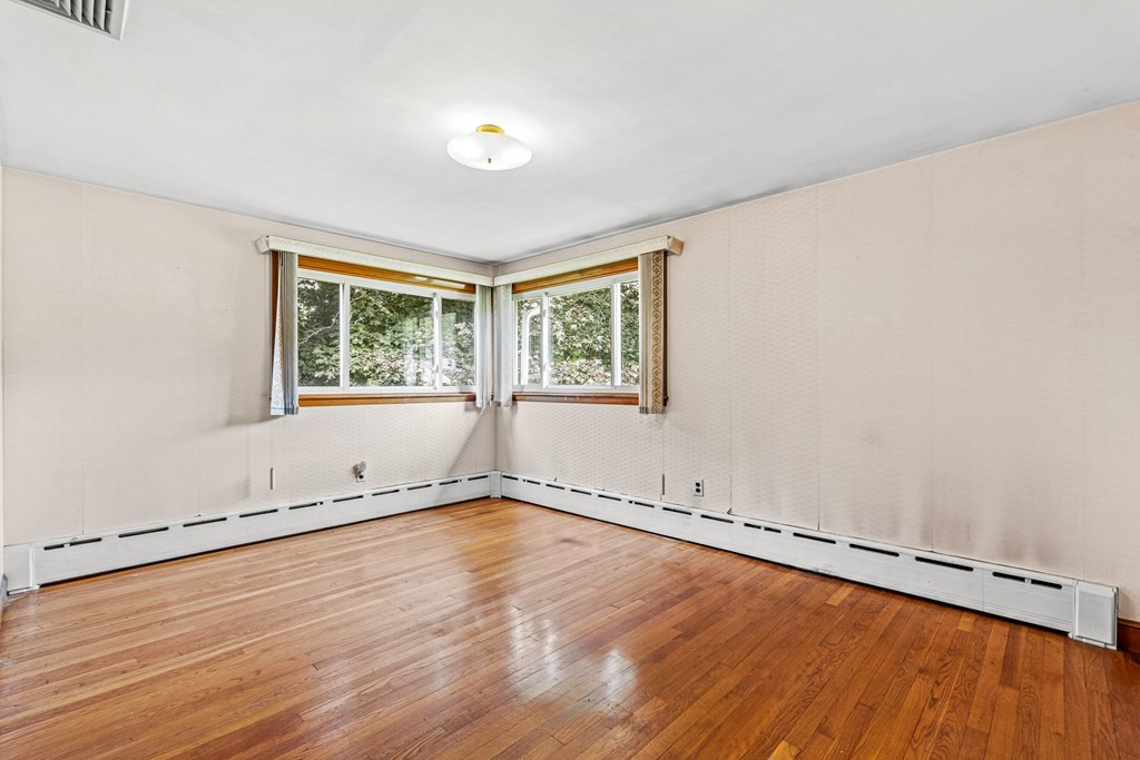 4 Lillian Road Lexington, MA 02420 - Photo 31 of 40 Gallery Image 31