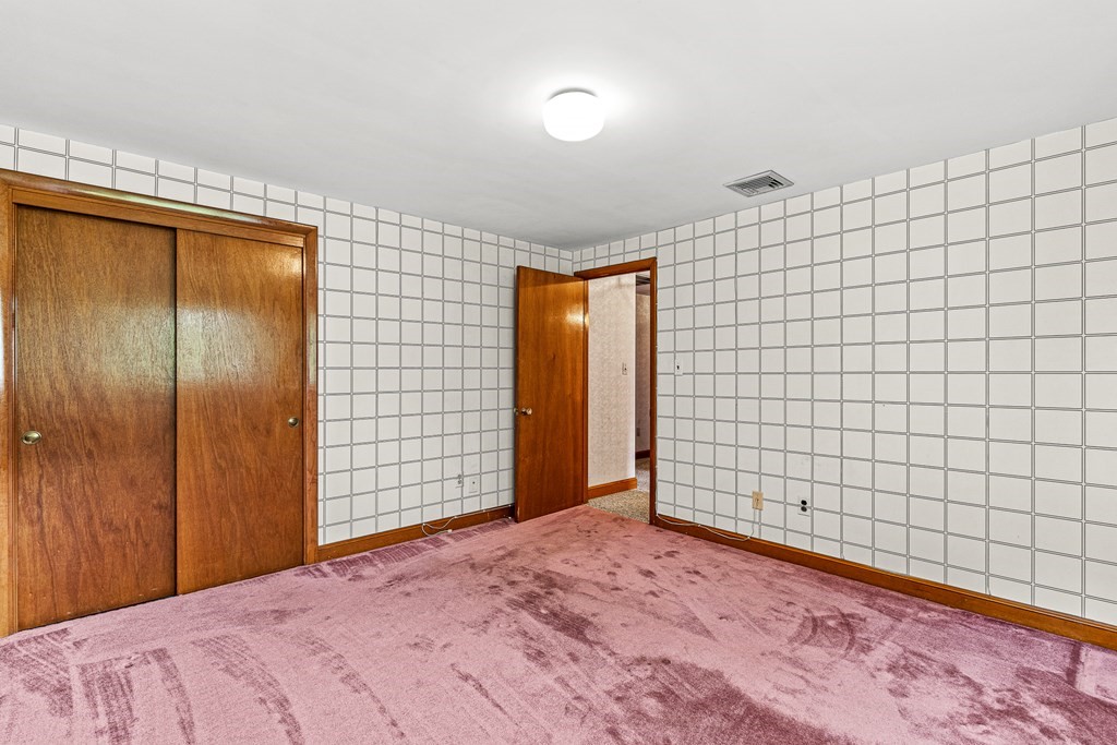 4 Lillian Road Lexington, MA 02420 - Photo 35 of 40 Gallery Image 35