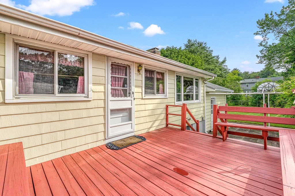 4 Lillian Road Lexington, MA 02420 - Photo 9 of 40 Gallery Image 9