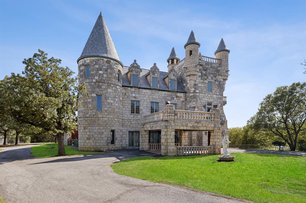 9888 Boat Club Road Fort Worth, TX 76179 - Photo 13 of 38 a view of building with yard