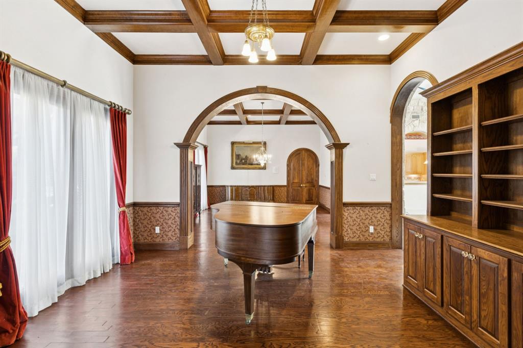 9888 Boat Club Road Fort Worth, TX 76179 - Photo 19 of 38 a view of living room with furniture and wooden floor