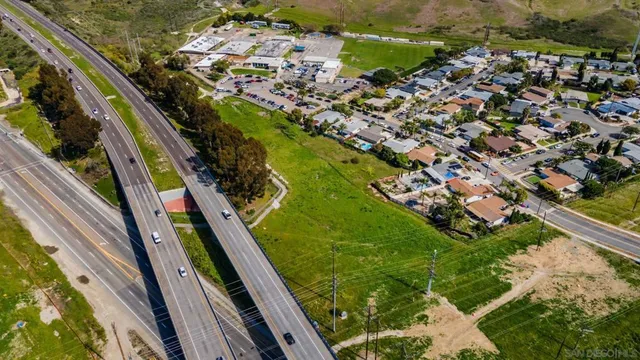 a view of an outdoor space