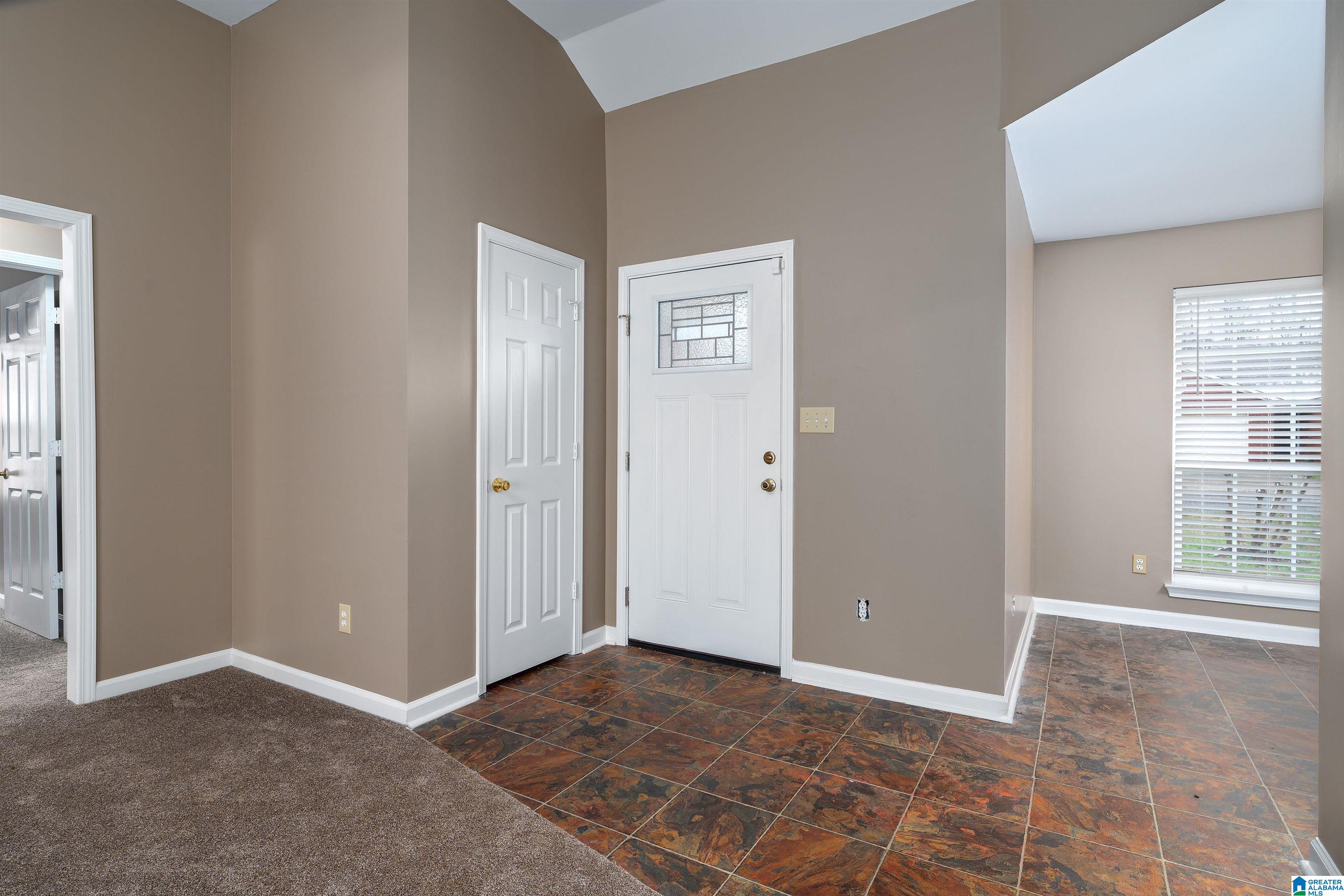 1041 Georgetown Lane Birmingham, AL 35217 - Photo 5 of 23