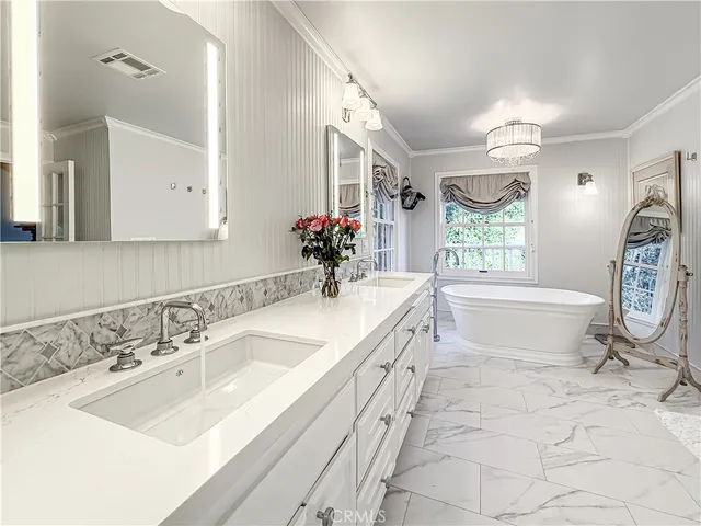 $3,099,000 | 5846 Fairview Place, Agoura Hills, CA 91301