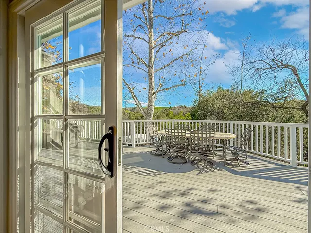 $3,099,000 | 5846 Fairview Place, Agoura Hills, CA 91301