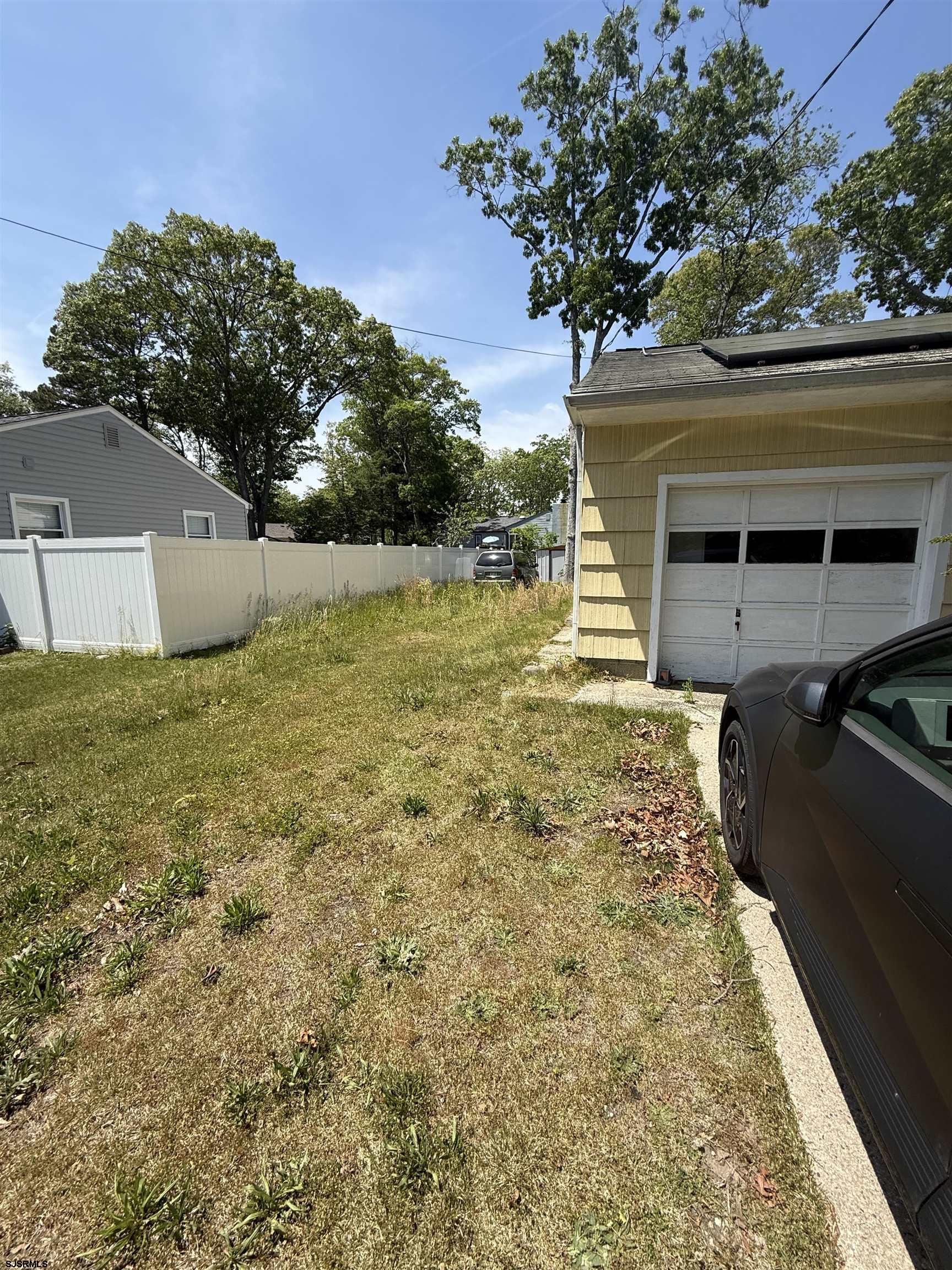 609 Pitney Road Absecon, NJ 08201 - Photo 2 of 20