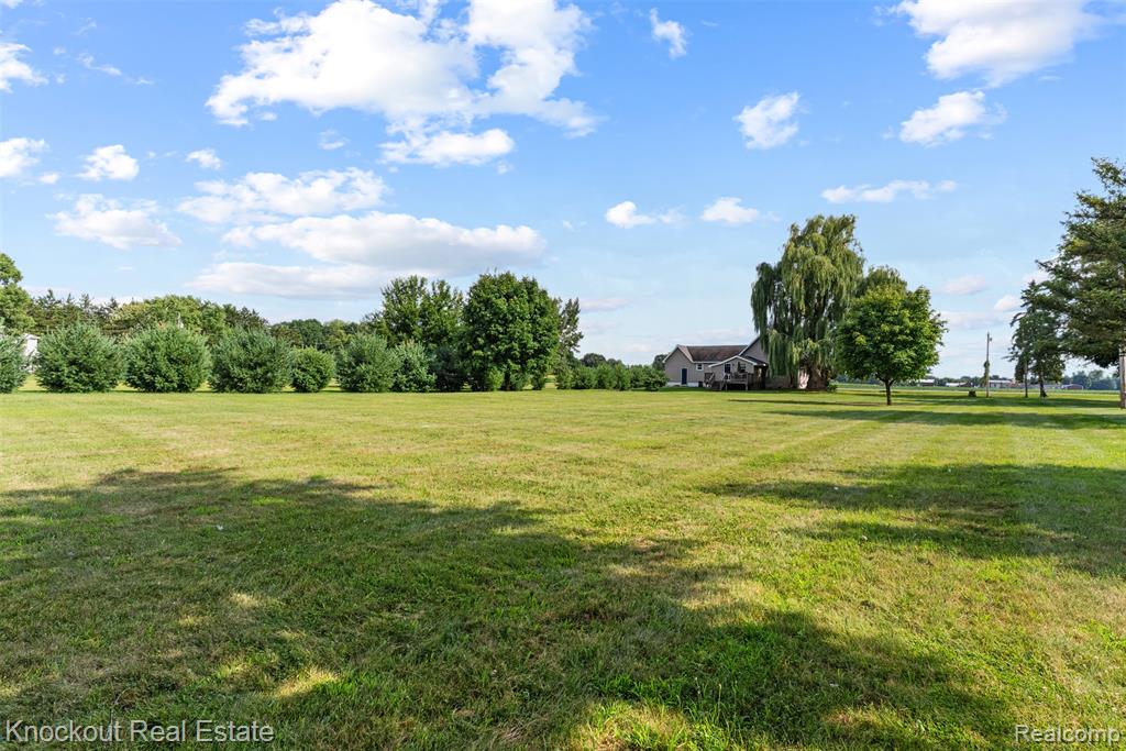 8058 West Stanley Road Flushing, MI 48433 - Photo 33 of 35 Gallery Image 33