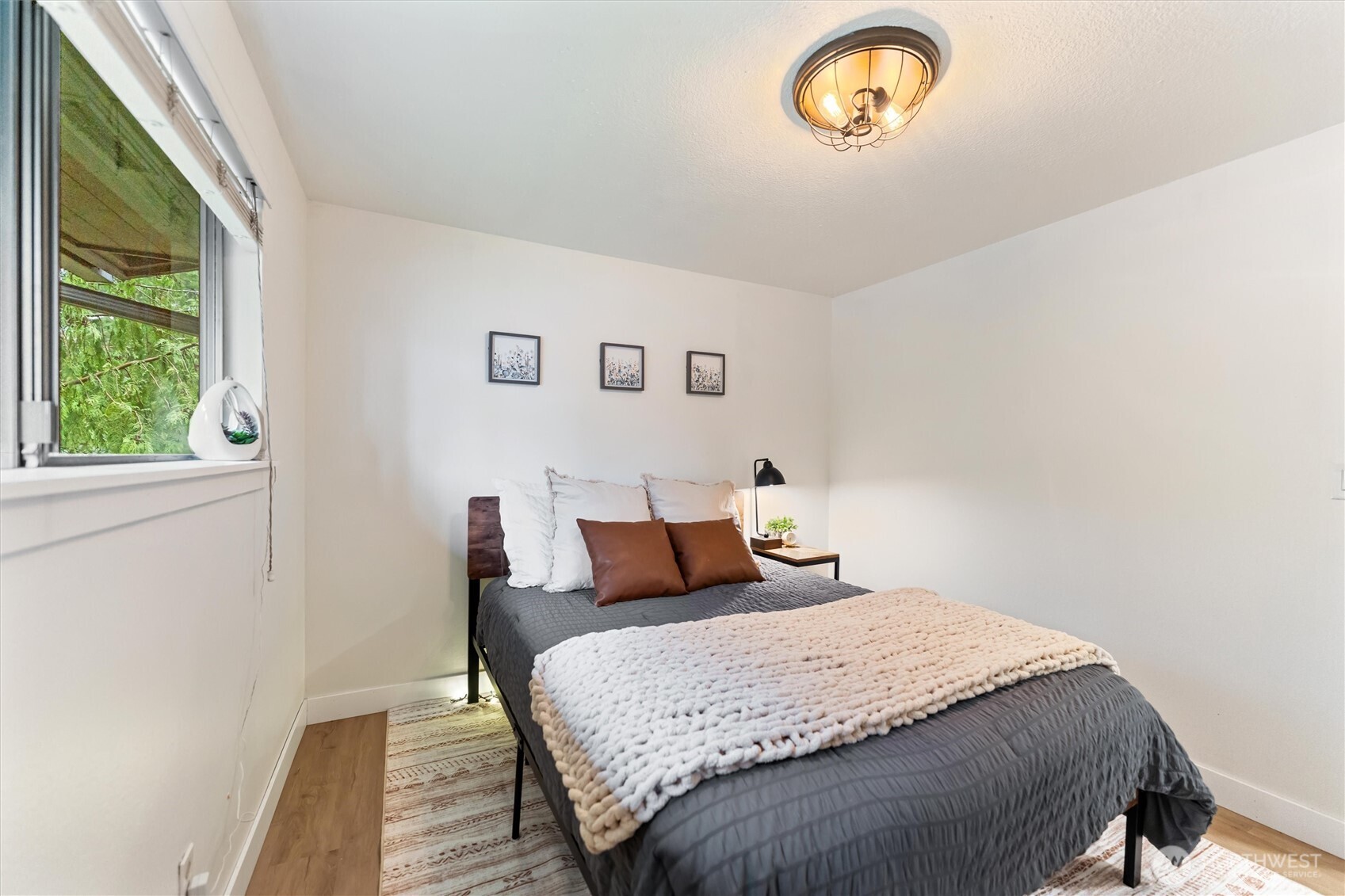 14408 141st Place Southeast Renton, WA 98059 - Photo 16 of 38