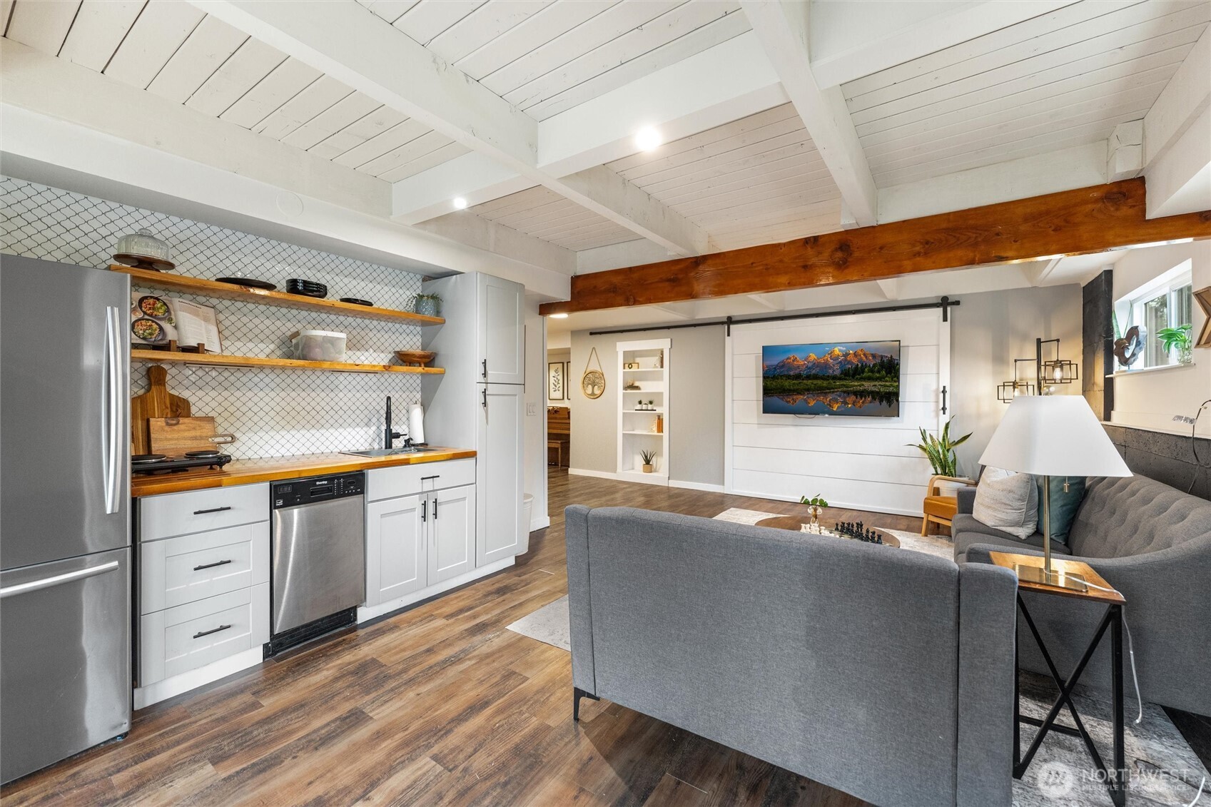 14408 141st Place Southeast Renton, WA 98059 - Photo 18 of 38