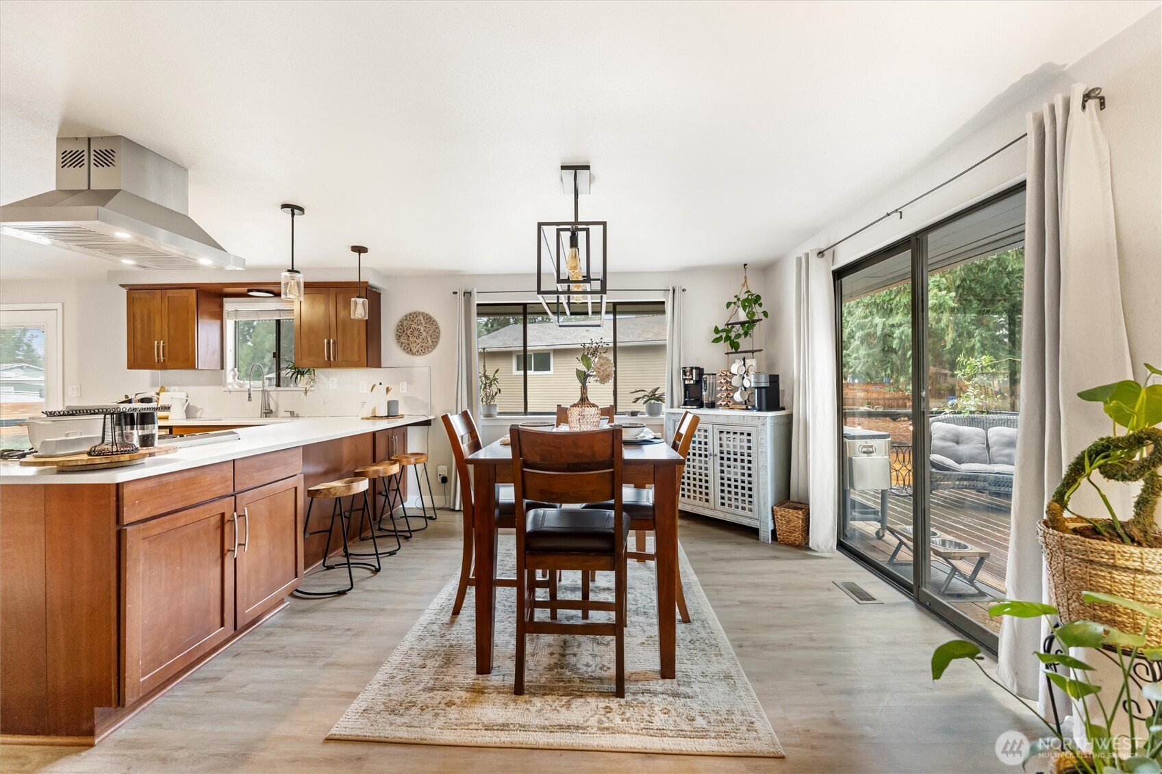 14408 141st Place Southeast Renton, WA 98059 - Photo 6 of 38