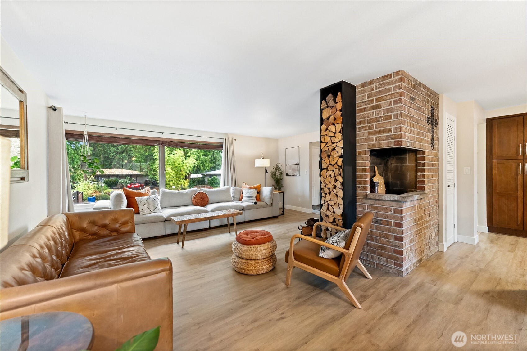 14408 141st Place Southeast Renton, WA 98059 - Photo 7 of 38