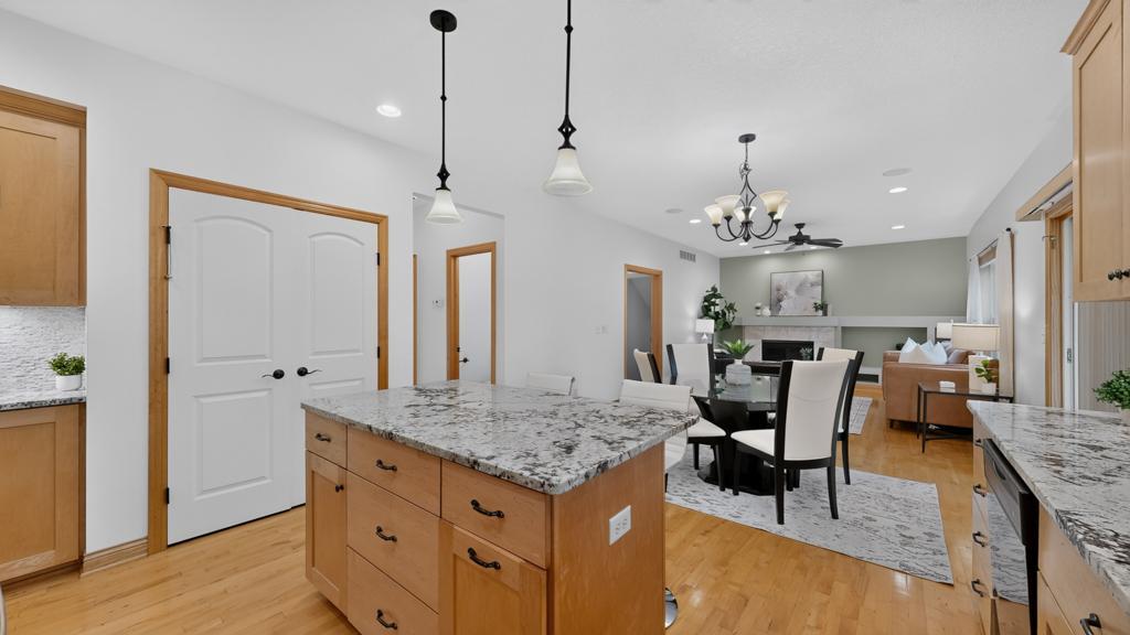 3655 Stone Point Drive Northeast Rochester, MN 55906 - Photo 17 of 59
