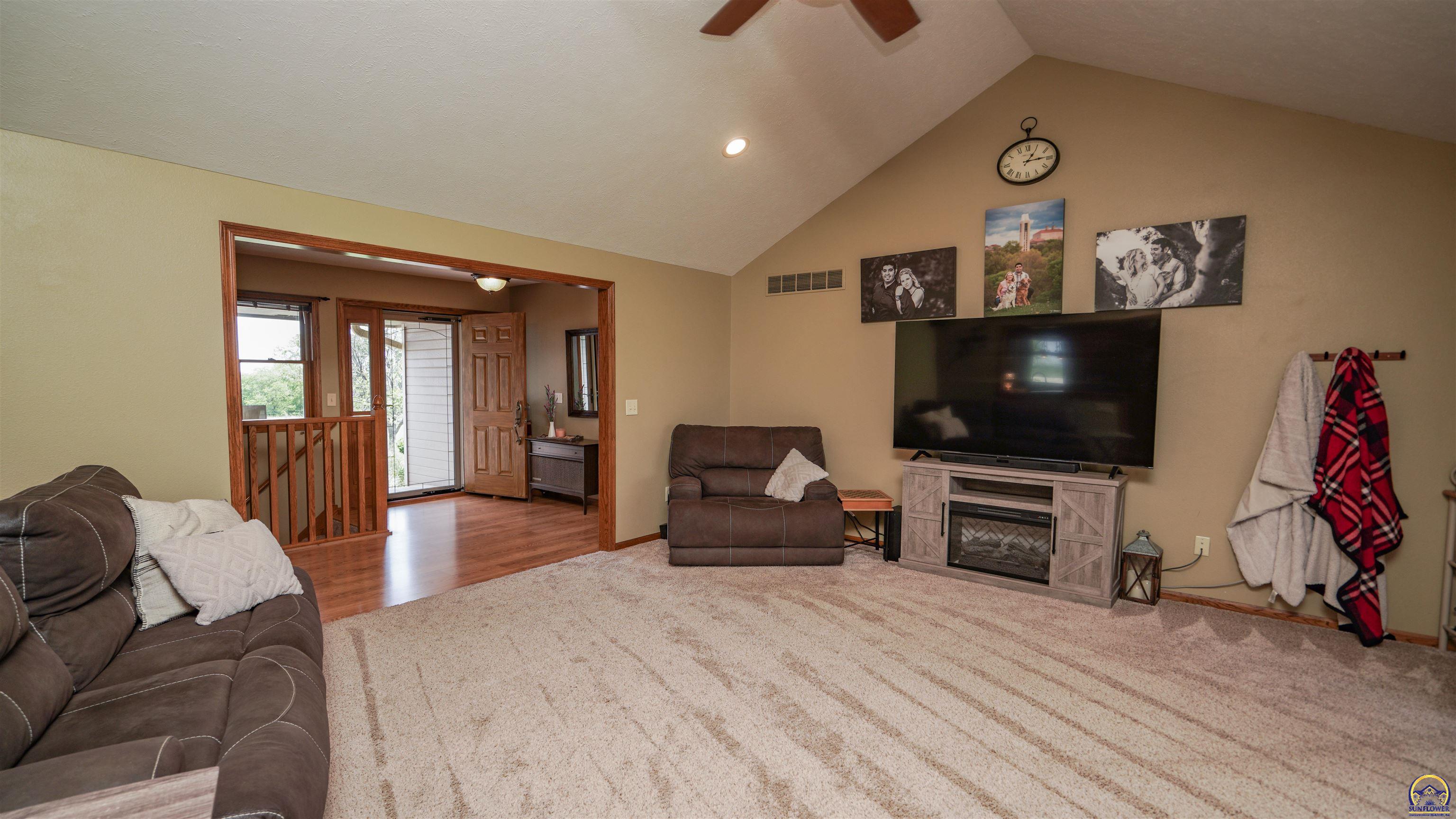 22775 N Road Holton, KS 66436 - Photo 12 of 48