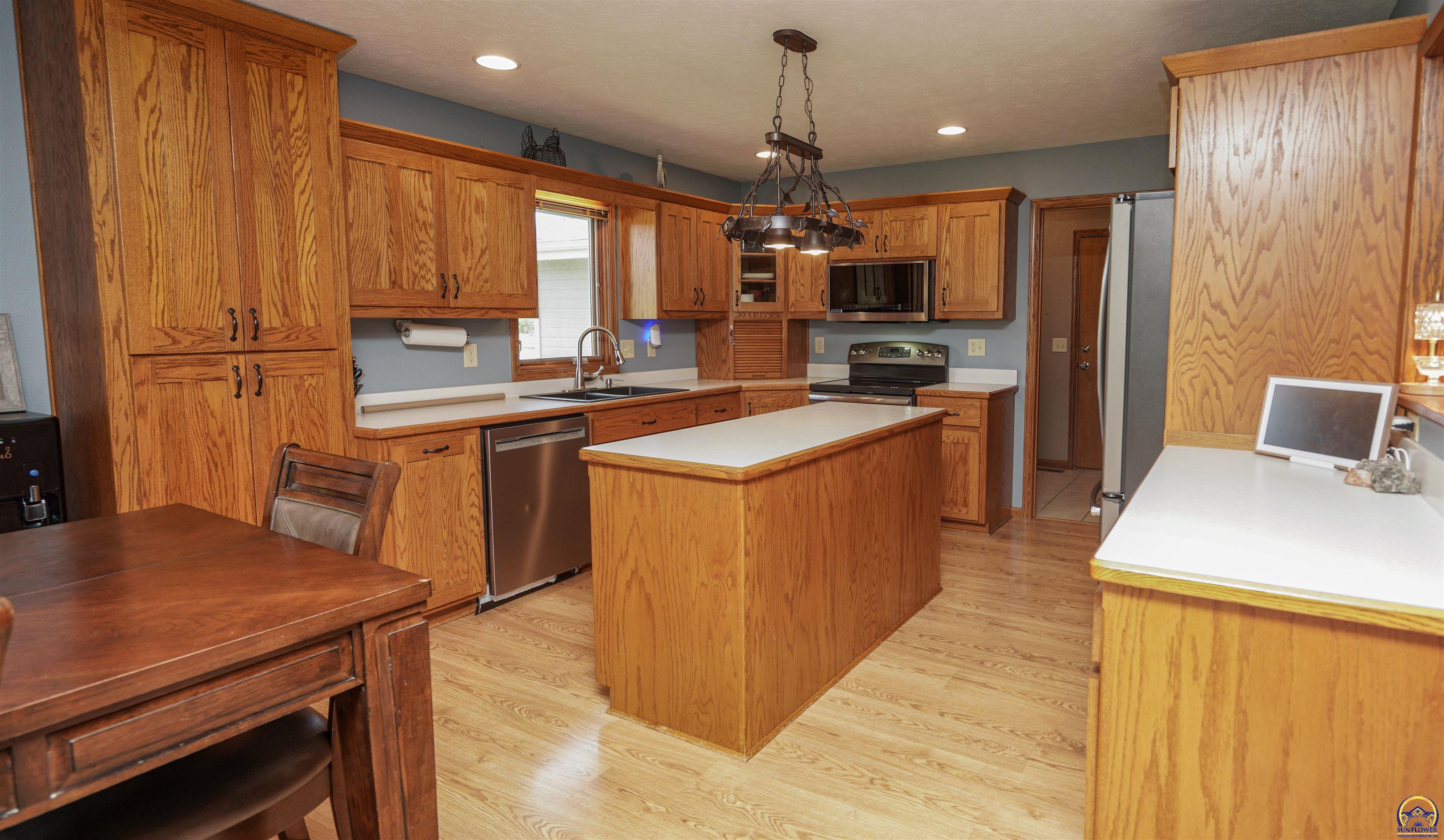 22775 N Road Holton, KS 66436 - Photo 17 of 48
