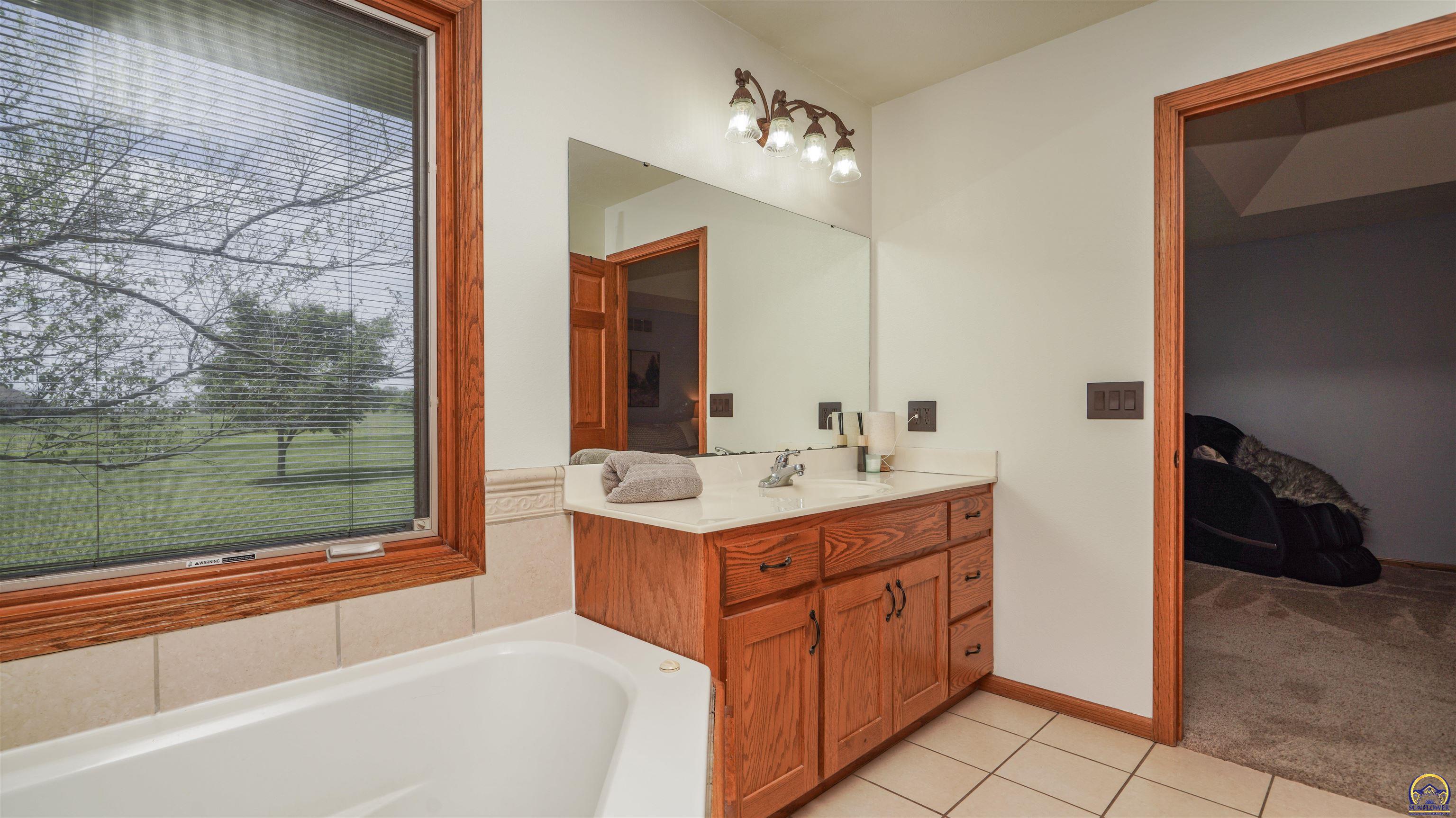 22775 N Road Holton, KS 66436 - Photo 24 of 48